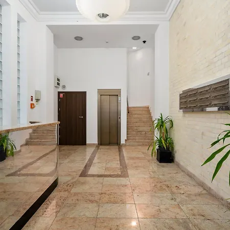 Lägenhet Prestige - Elegant & Quiet 3 90m2 - As Rynek 508 *